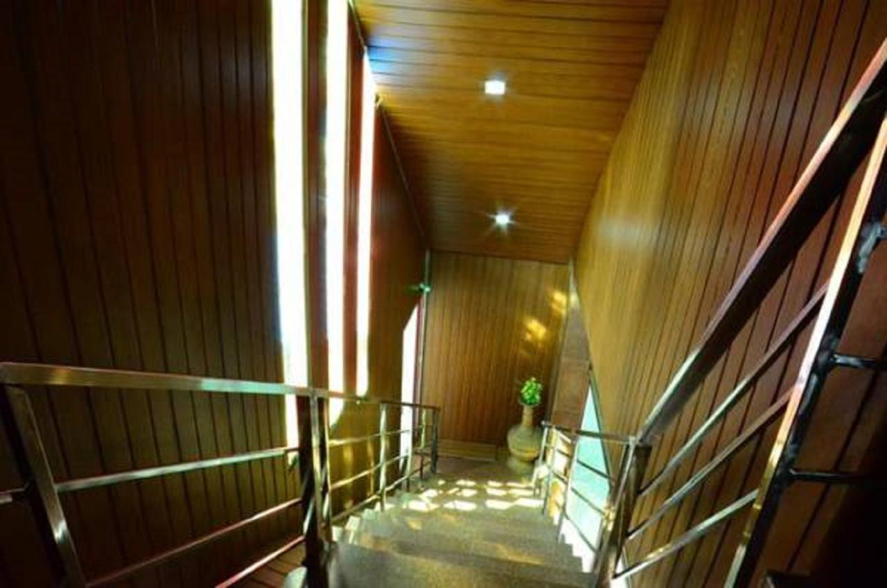 ホテルThaibah Residency Kottakkal エクステリア 写真