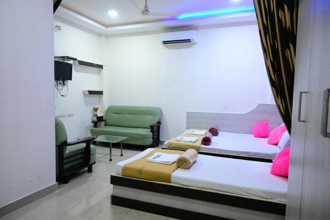 ホテルThaibah Residency Kottakkal エクステリア 写真