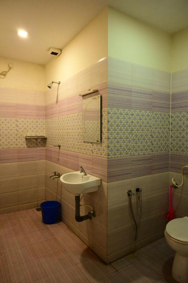 ホテルThaibah Residency Kottakkal エクステリア 写真
