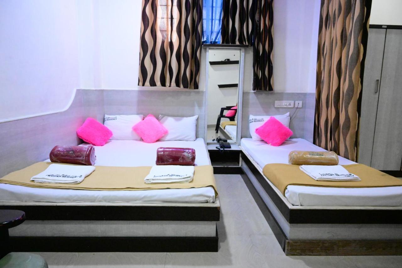 ホテルThaibah Residency Kottakkal エクステリア 写真