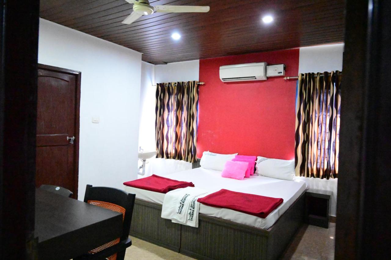ホテルThaibah Residency Kottakkal エクステリア 写真
